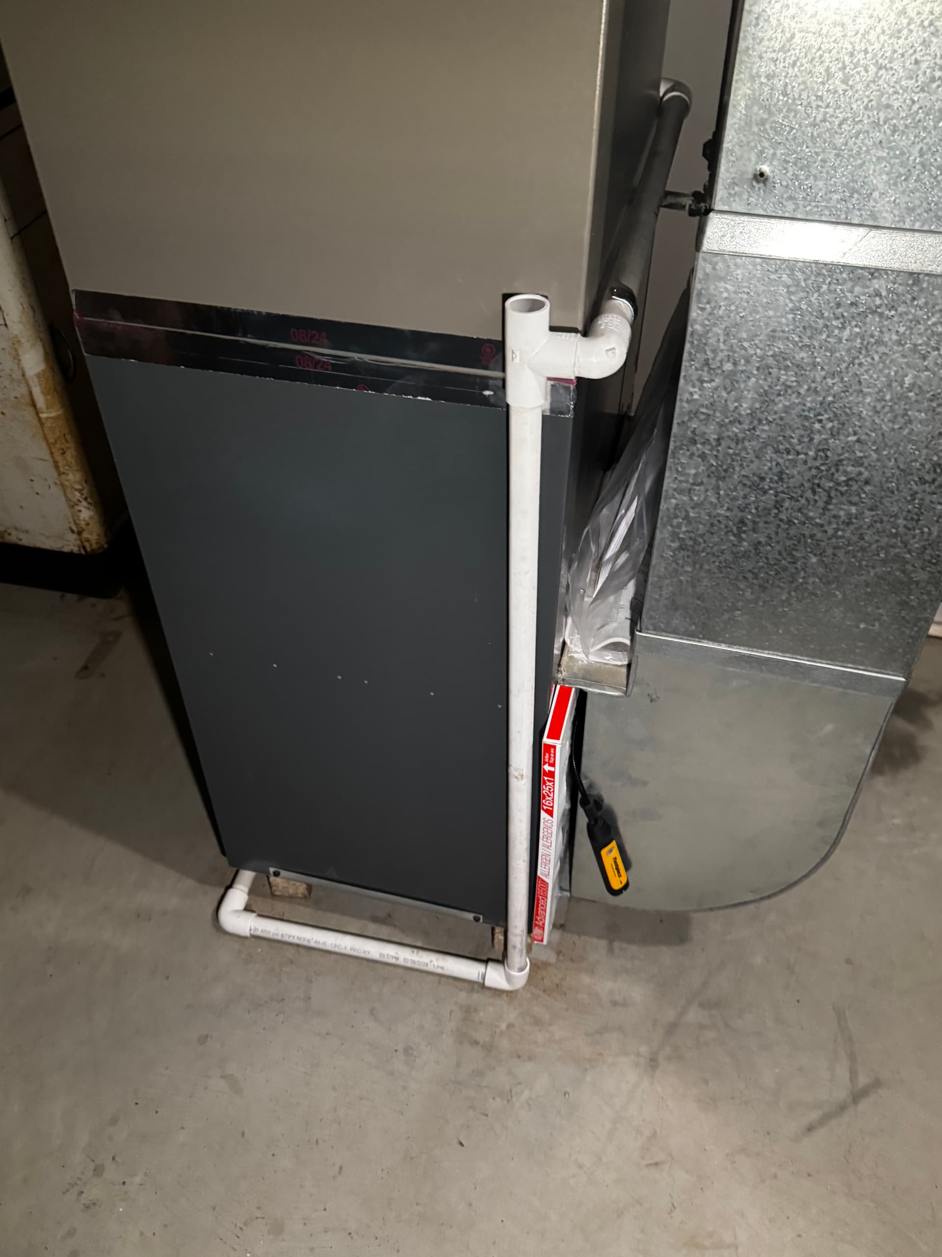 Gallery photos for 27-Year-Old AC Replaced With a Coleman 14 SEER Unit: Image #4